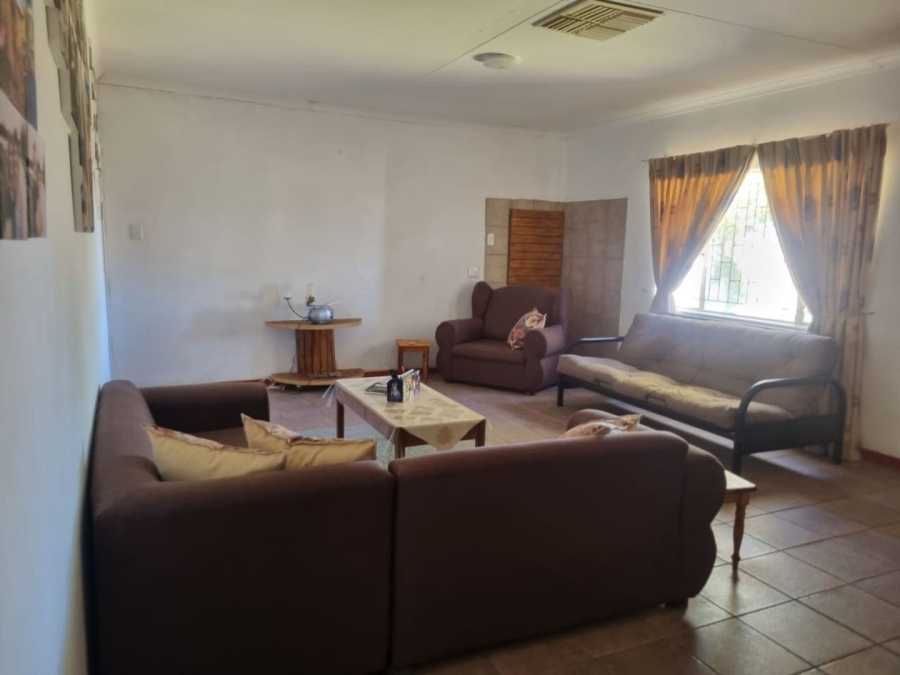 6 Bedroom Property for Sale in Karos Northern Cape